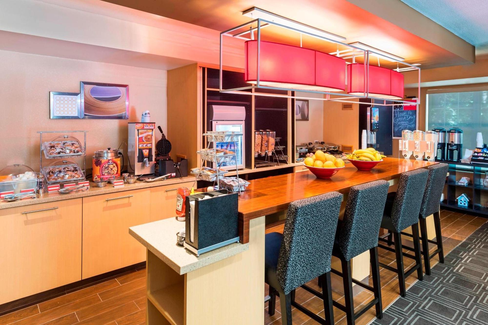 Towneplace By Marriott Atlanta